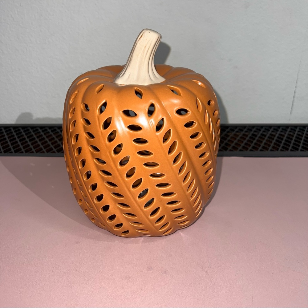 Flickering Decorative Candle Lighted‎ Pumpkin | Cute Holiday Decor